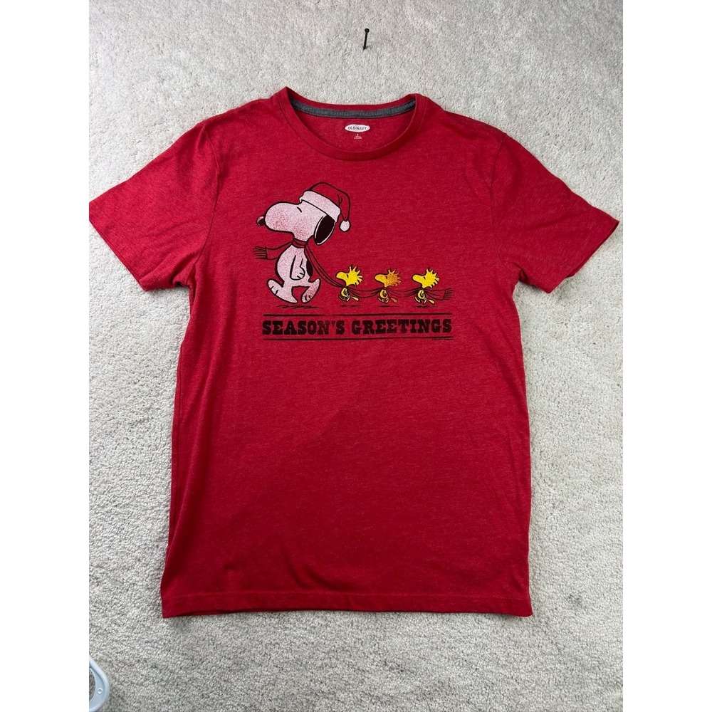Old Navy Men's Red Small Cotton Polyester Snoopy Season's Greetings Tee